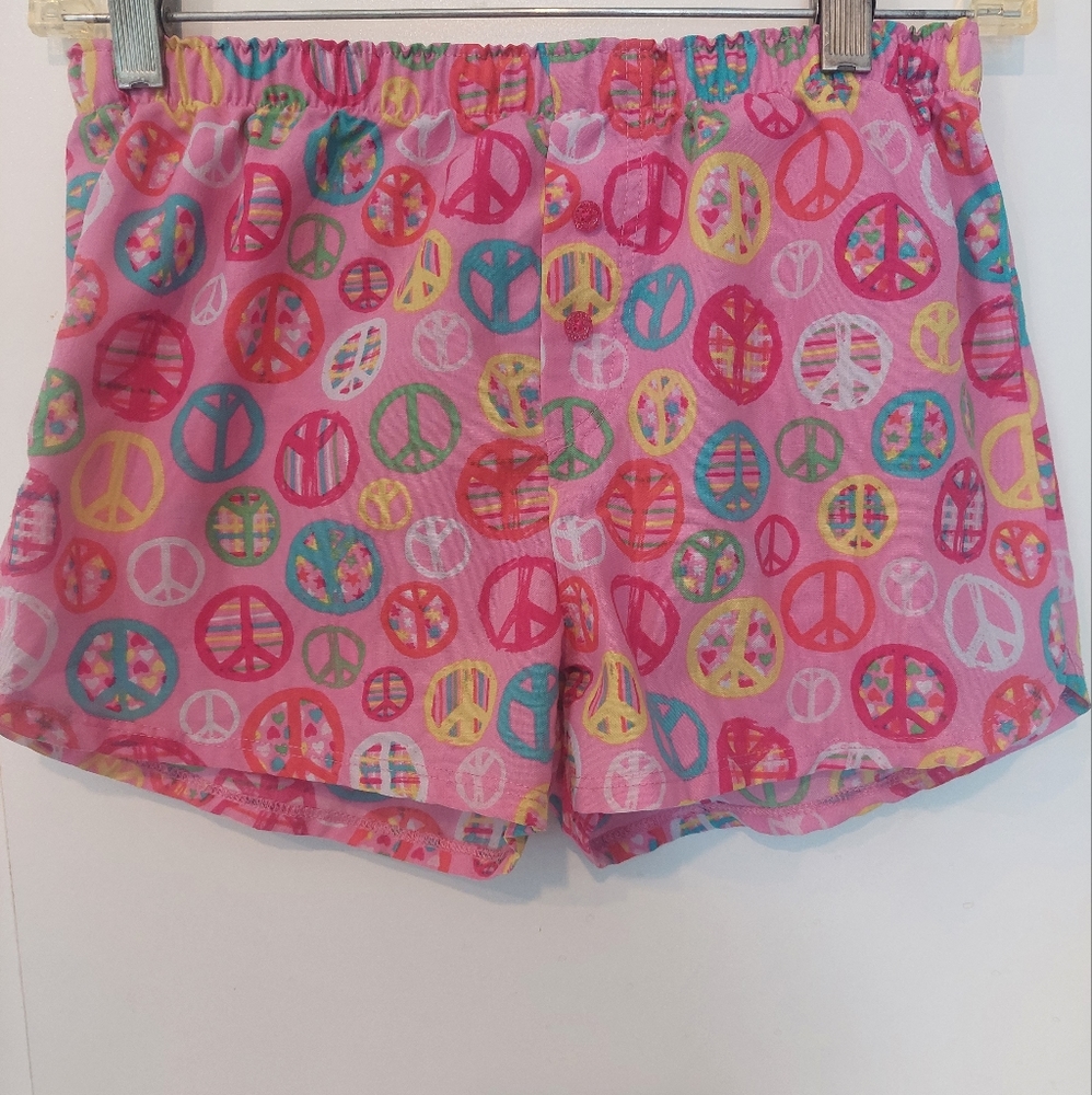 Children's place pj peace sign shorts
